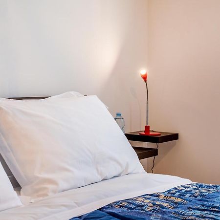 Goodstay Archimede Apartment Лечче Екстер'єр фото