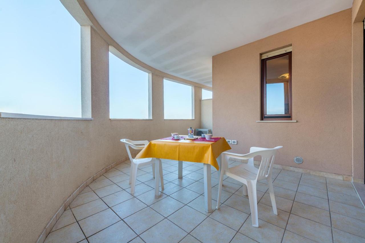 Goodstay Archimede Apartment Лечче Екстер'єр фото
