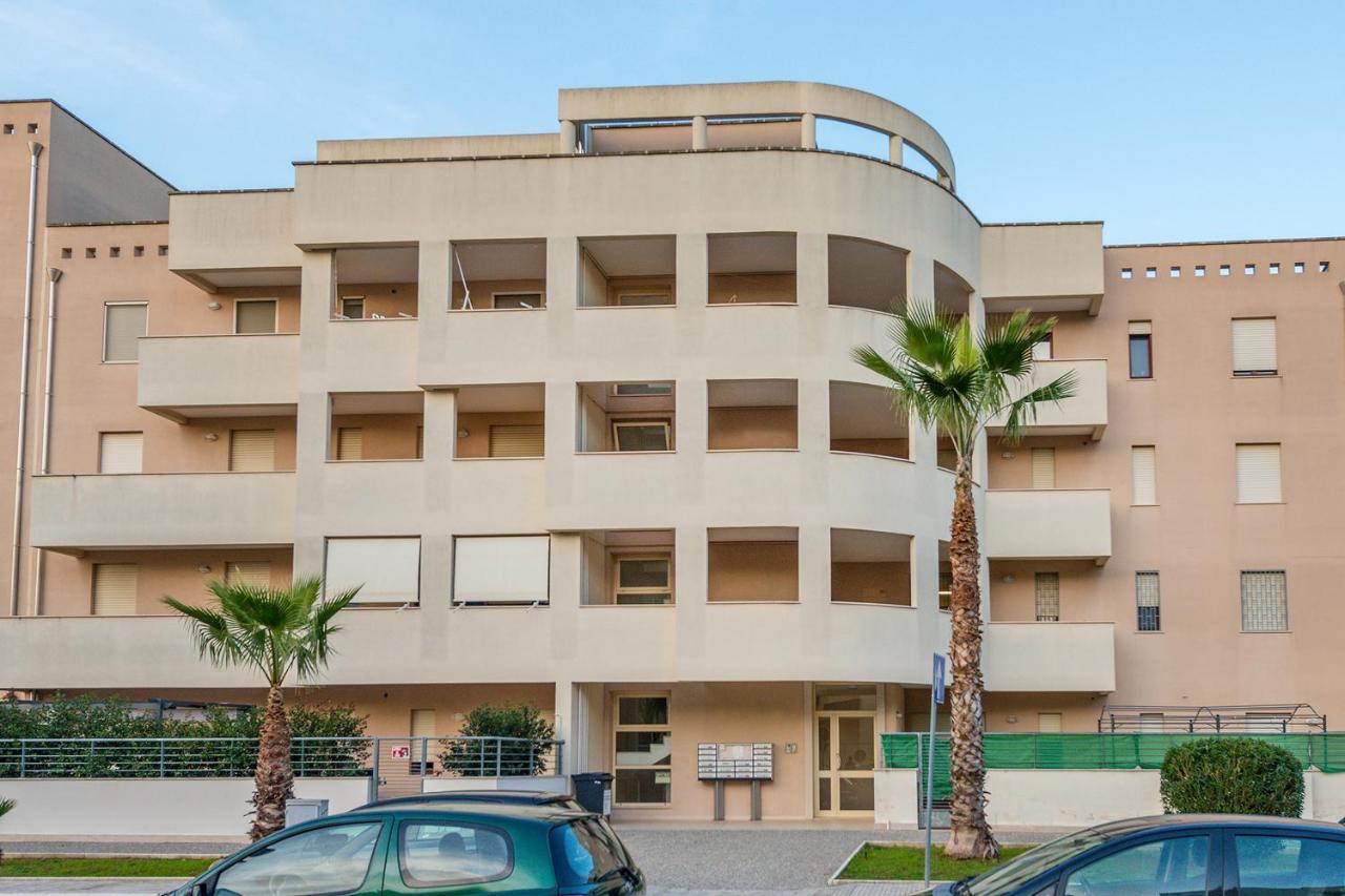 Goodstay Archimede Apartment Лечче Екстер'єр фото