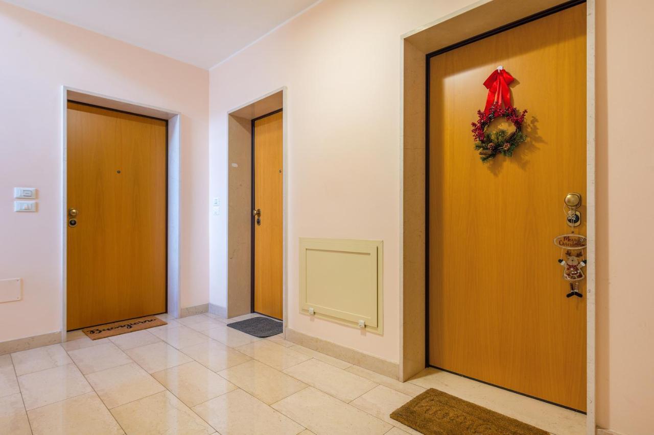 Goodstay Archimede Apartment Лечче Екстер'єр фото